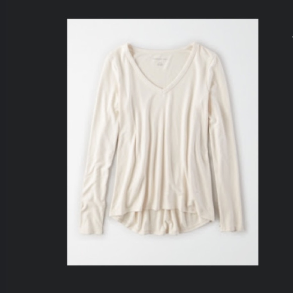 American Eagle Soft Plush Long Sleeve T-Shirt